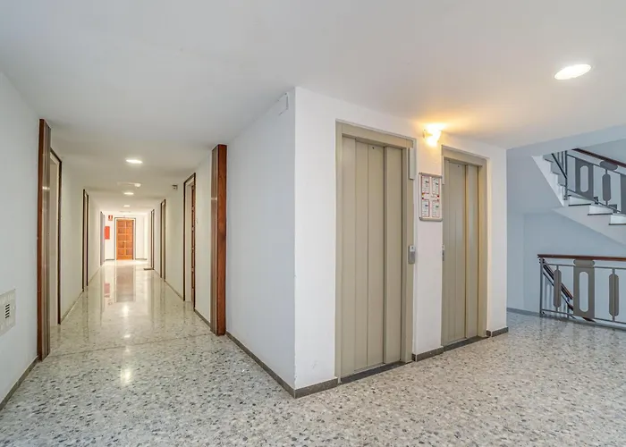 Estudio Moderno Frente Al Mar Con Aire Acondicionado En - Hisp-288-63 Apartman